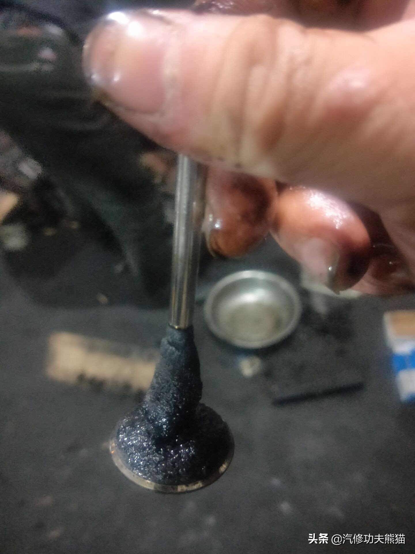 奥迪q3治理烧机油,奥迪q3烧机油多少公里正常