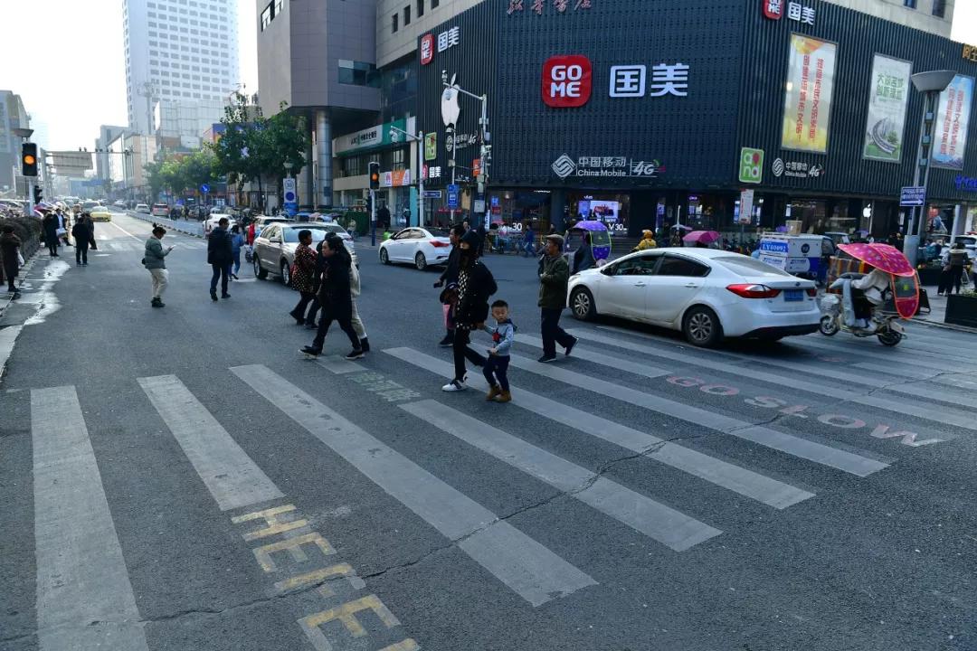 “金斗”变“反斗”，绿都商城到底经历了啥？