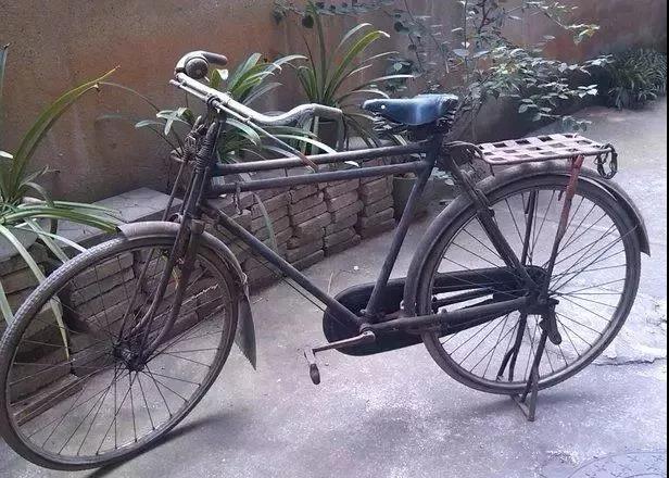 从凭票供应到人人共享，一辆自行车勾起*江阳**人多少记忆？