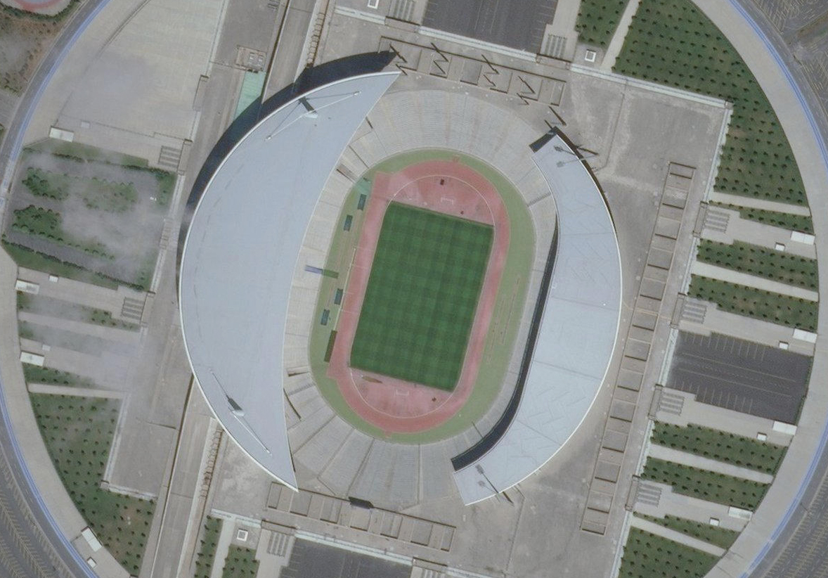 欧洲足联五星球场,卫星地图看中国足球场