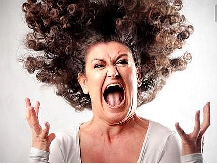 女人停经有没有可能是生病了,女人停经前会出现更年期综合症吗