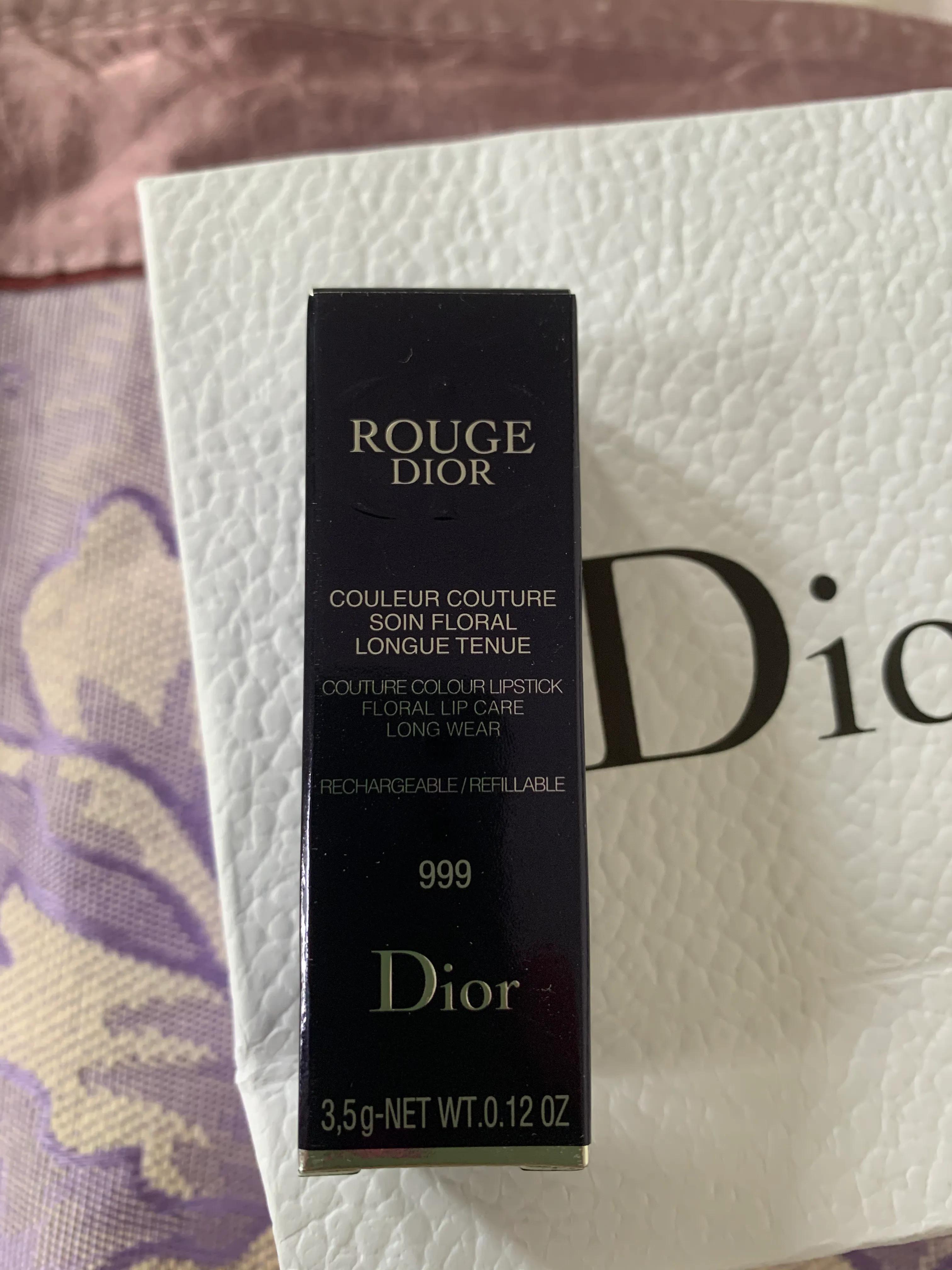 美妹们谁能帮看看这款999是真是假？