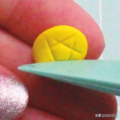 轻黏土可爱又简单的捏法,做一个简单可爱的小萌物用粘土捏