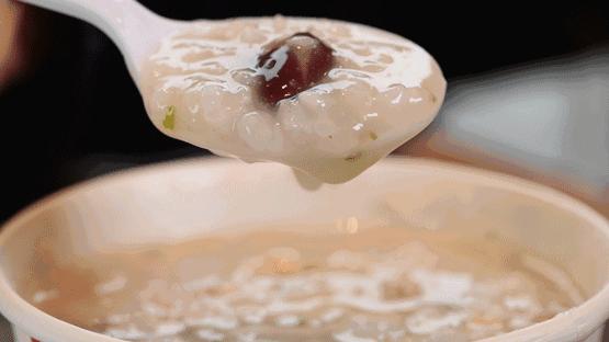 80岁的老人早餐如何吃比较合理,破壁料理机老人营养早餐食谱做法