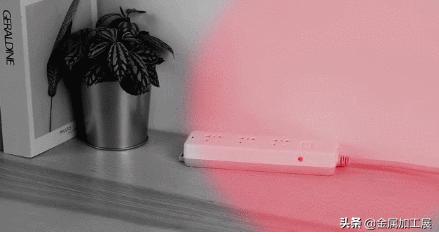 针孔摄像头能被肉眼发现吗,探测针孔摄像头神器