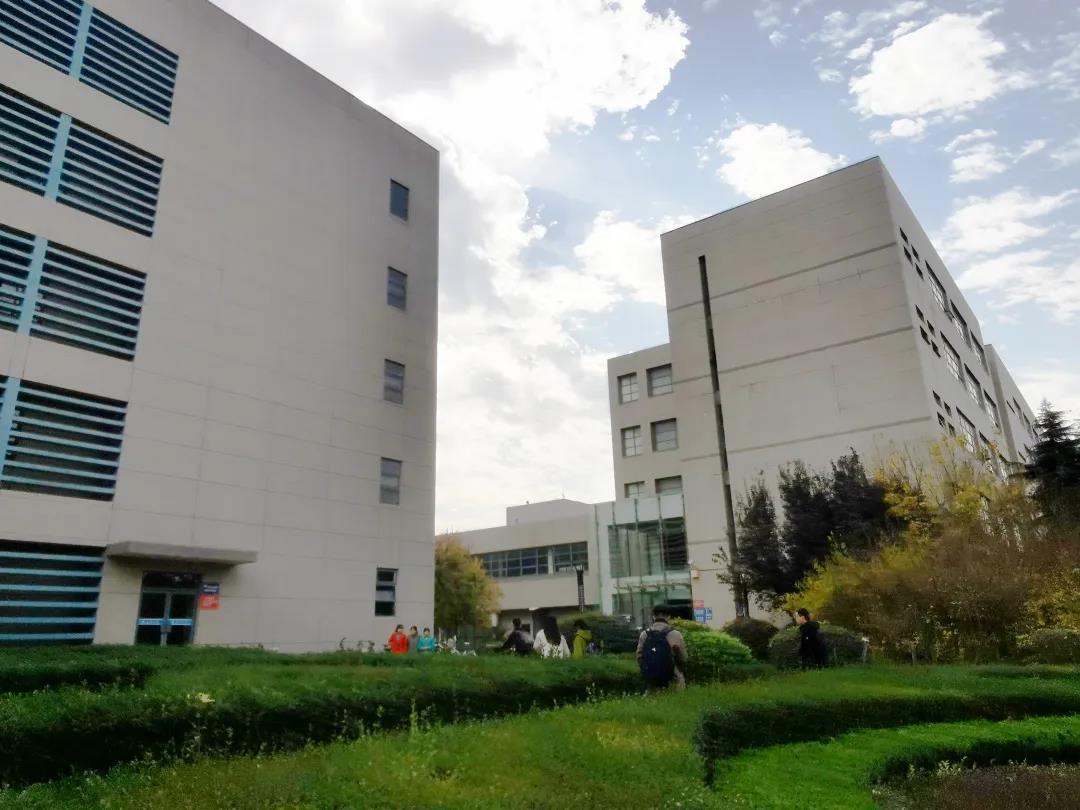 西安最豪华的大学图书馆,最豪华食堂大学