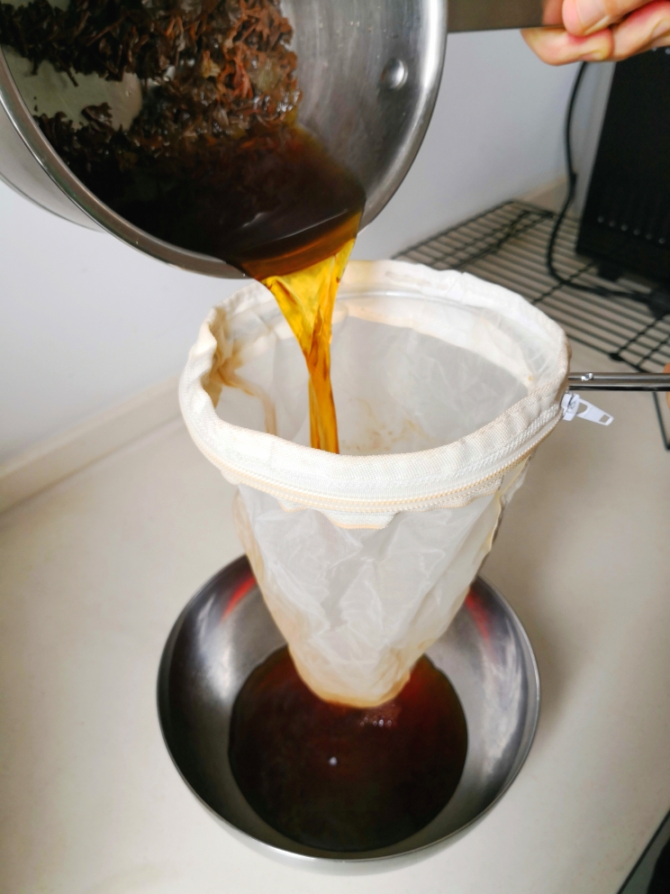 港式奶茶手把手教你在家制作,正宗港式奶茶做法