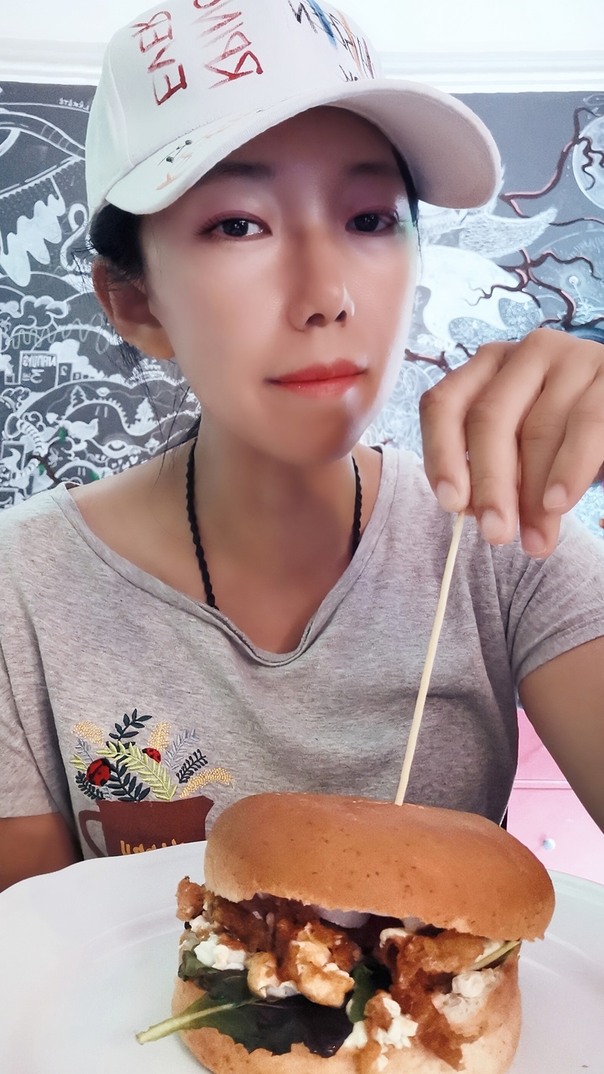 立陶宛维尔纽斯素食地图素披萨五分钟出炉素汉堡无敌美味