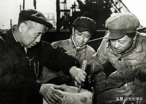 毛*东泽**：全心全意地依靠工人阶级