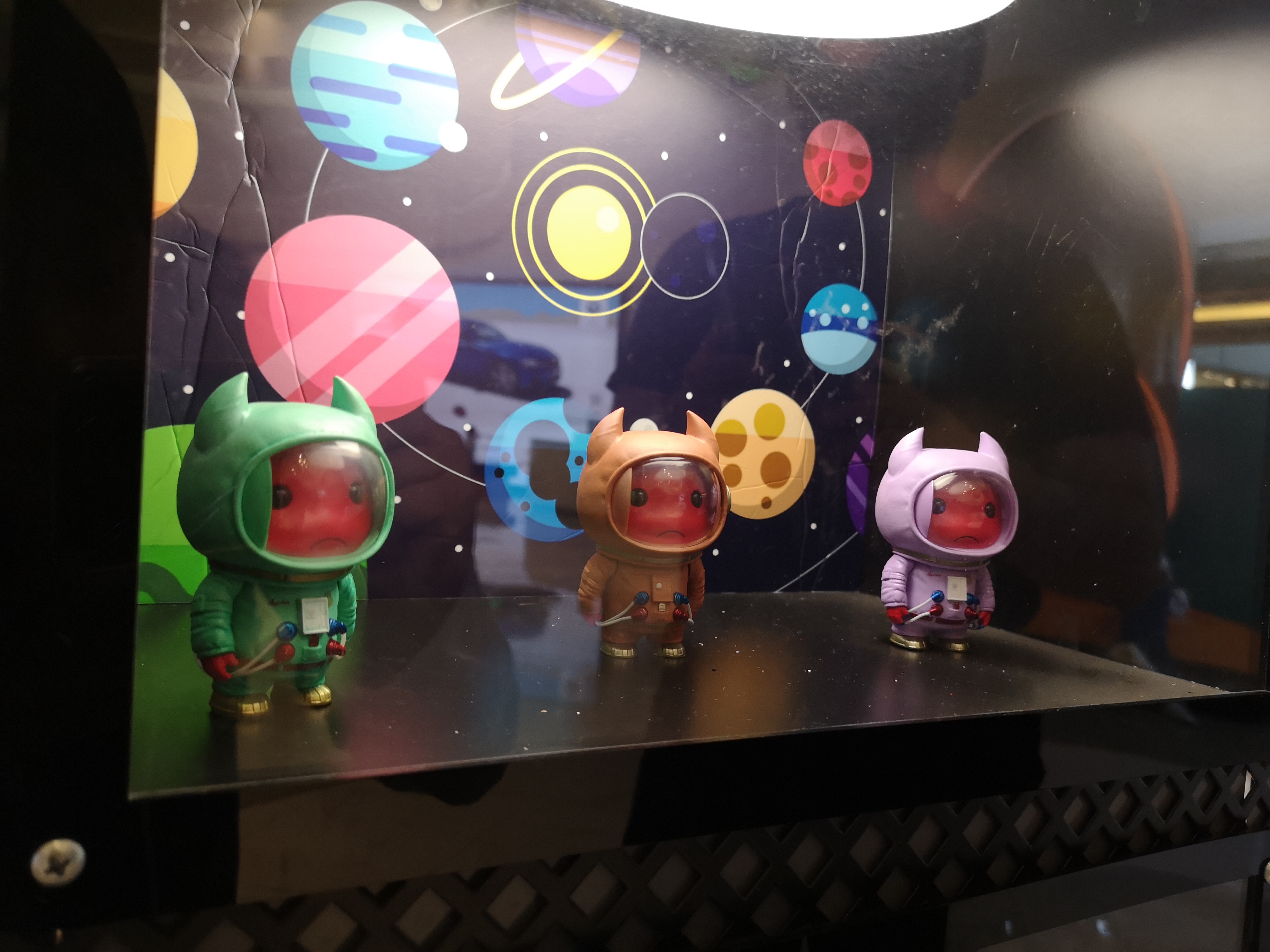 炒鞋之后开始炒盲盒,炒鞋子又炒盲盒