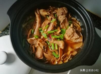 半只鸭子怎么做三菜一汤,鸭子炖什么菜好吃又营养