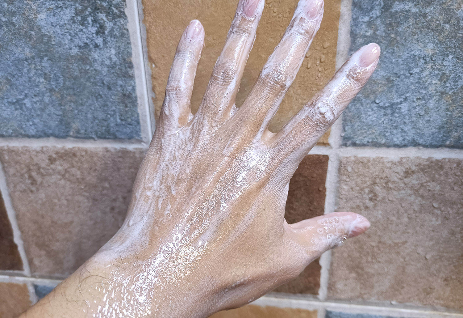 珂岸果酸沐浴露测评,珂岸测评沐浴露干皮能用吗