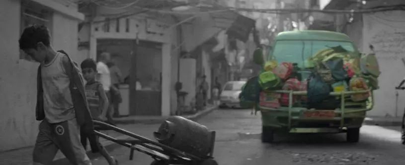 “11岁的新娘，12岁的囚犯”，生而不养，何以为家