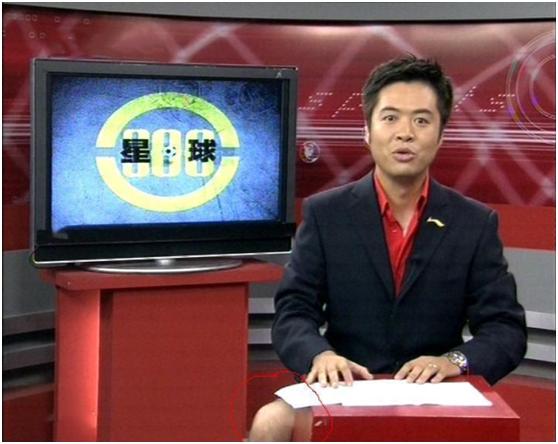 女主持人穿露脐装上台,女主持人穿露锁骨衣服