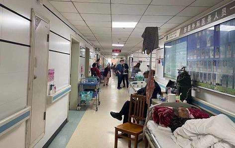 腹腔镜微创手术，省内治疗新方式！守护你的“小心肝”