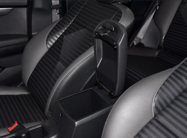 什么档次的人开哈弗h6,开了25万公里的智跑值得买吗