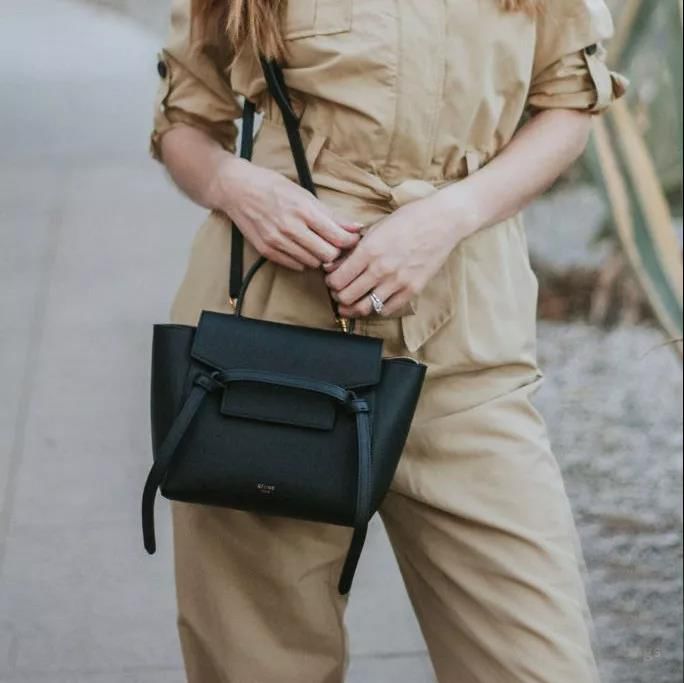 太刺激了吧！这里有几个快递盒想请你偷看