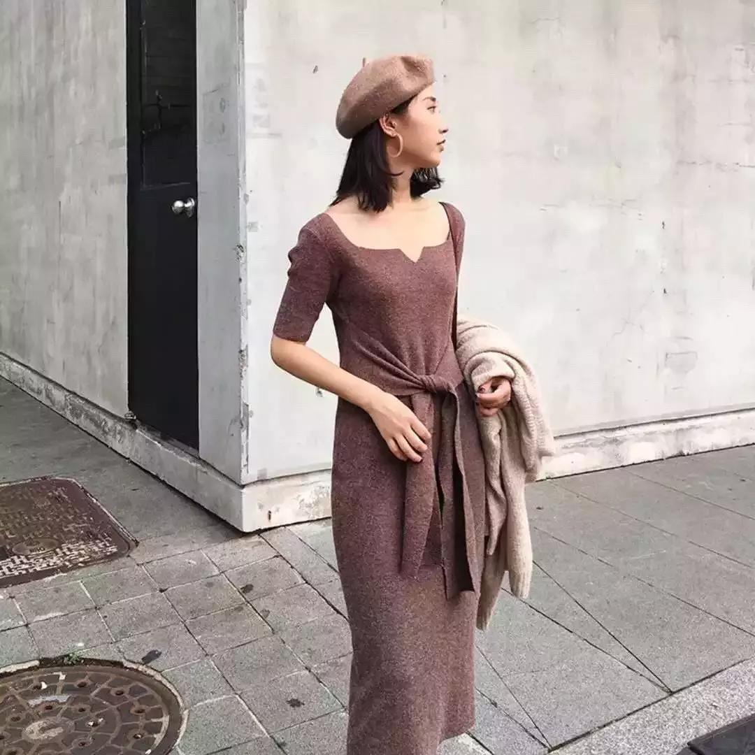 同一件衣服网上卖的价格不一样,网红店衣服真相