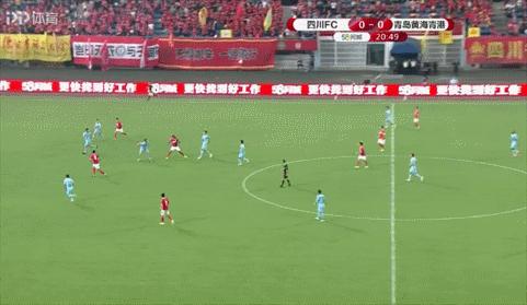 46岁前国脚发福明显,35岁前国足退役结束17年辉煌生涯