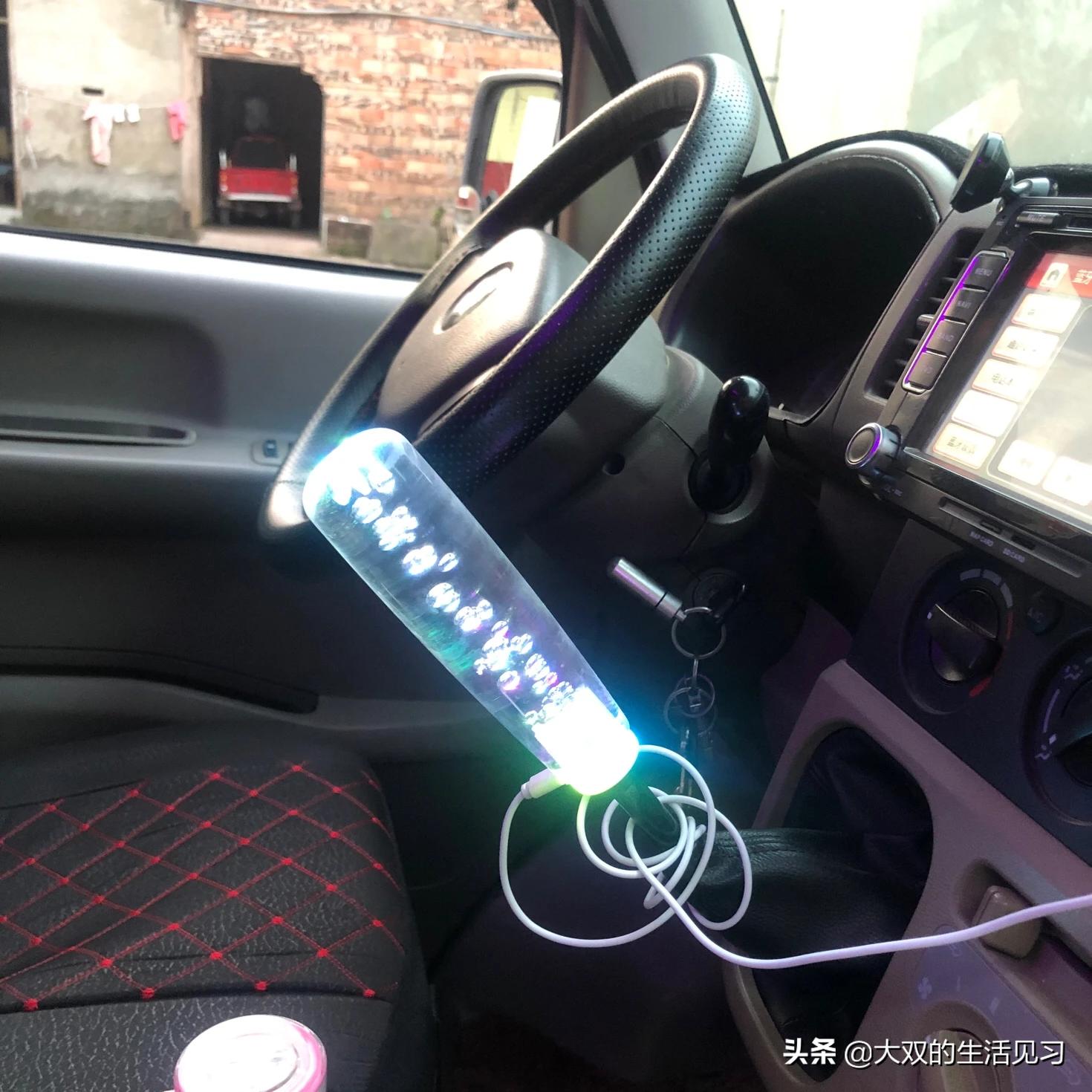 浪迪铃木面包车价格,铃木浪迪面包车车身一边高一边低