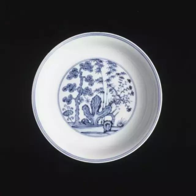 成化景泰青花瓷特点,成化青花瓷器中的真绝色