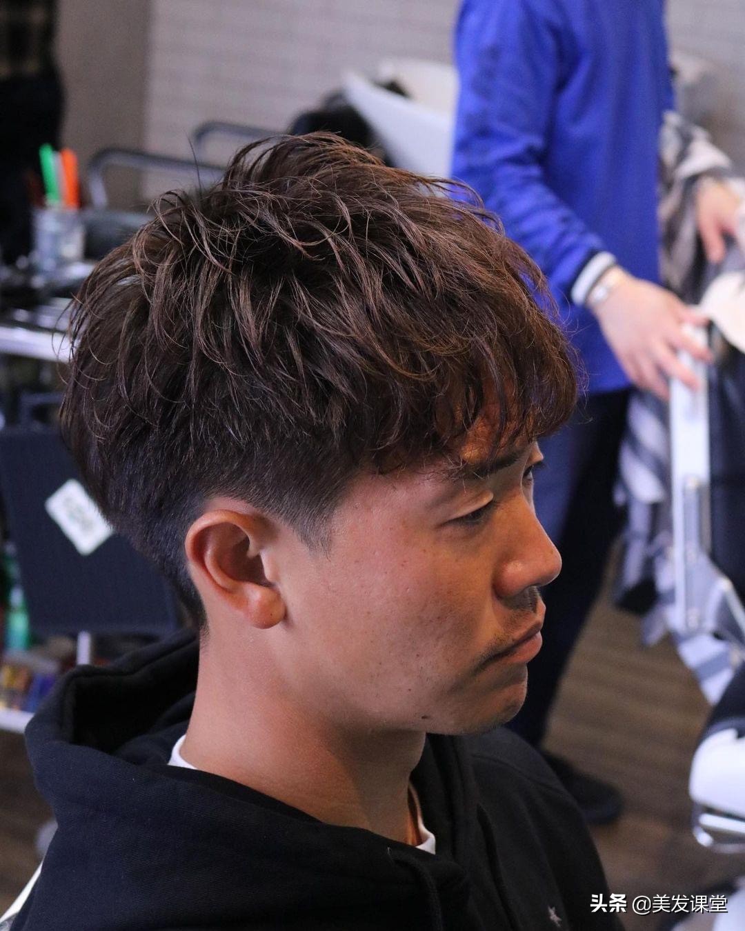 超火的男士凌乱油头造型,男生发型2020潮流短碎盖