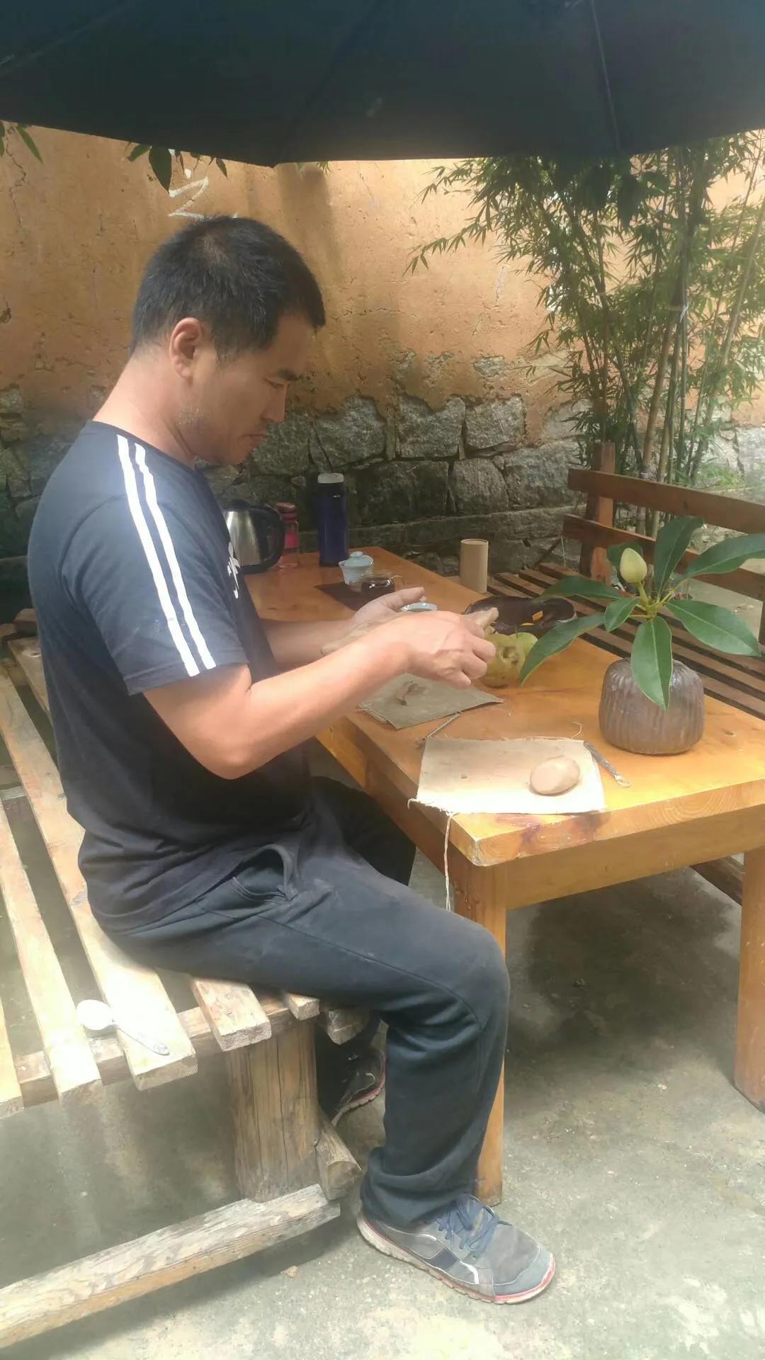 一家三口的田园生活,一家三口在大理的田园边租房15年