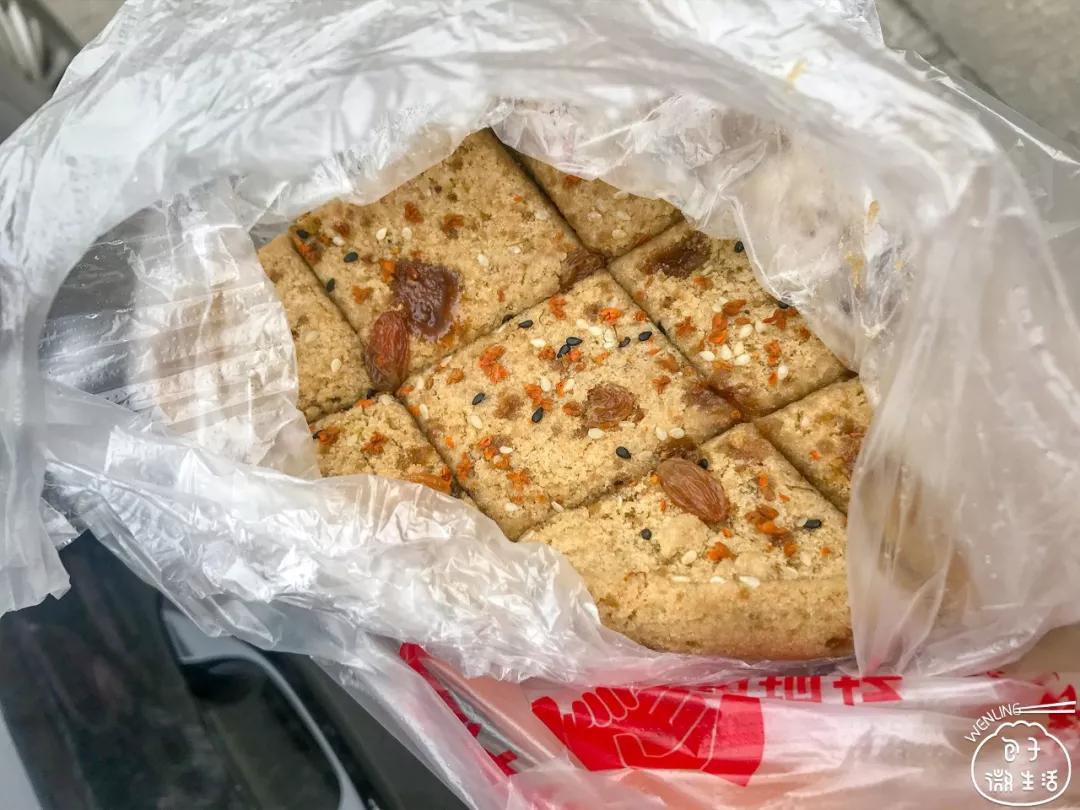 你可以说不好吃但不能说没吃饱,台州又好吃又好玩这句话对吗