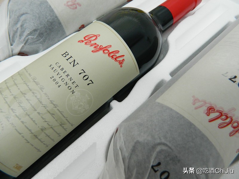 奔富407的喝酒视频,奔富407酒塞什么样