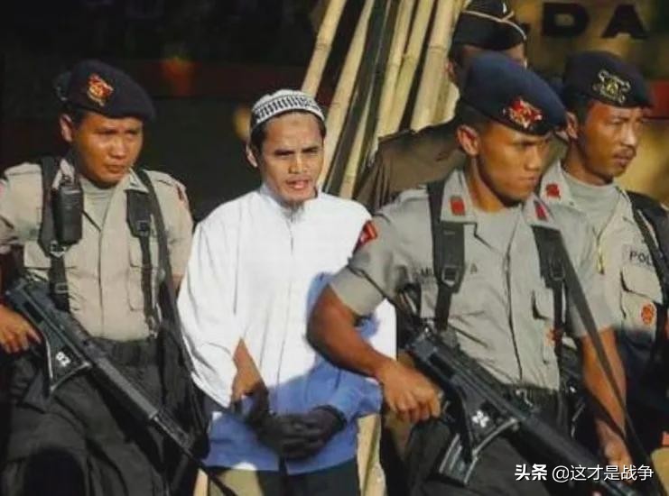 911恐怖袭击事件真实经历,911恐怖袭击事件深度解析