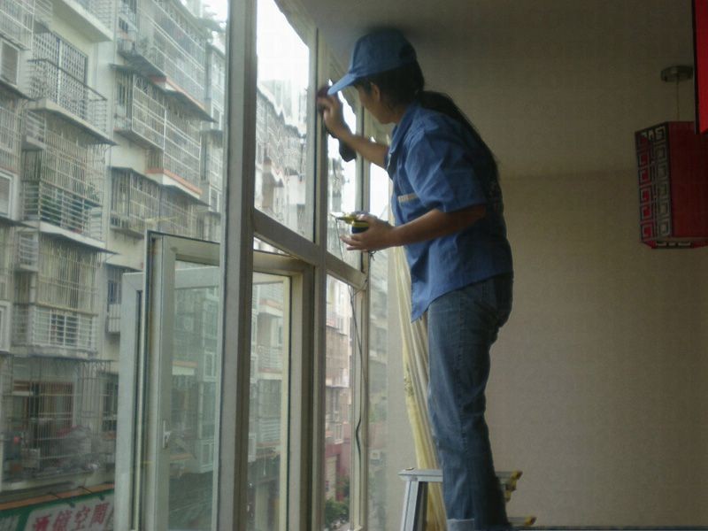 90后回家创业肉兔养殖,00后在农村创业养殖兔业