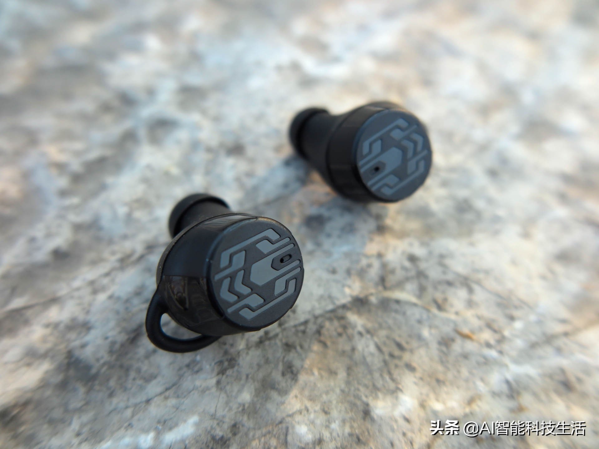 长续航音质南卡n2无线耳机体验,jeetair2蓝牙耳机和南卡t2哪个好