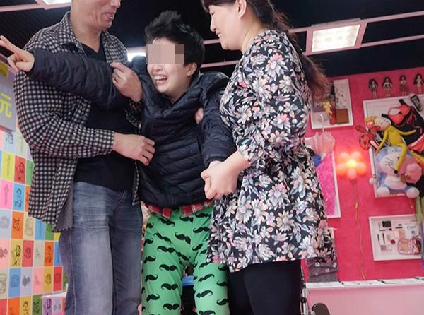 植物人群体:像植物一样活着视听治疗激发意识回归