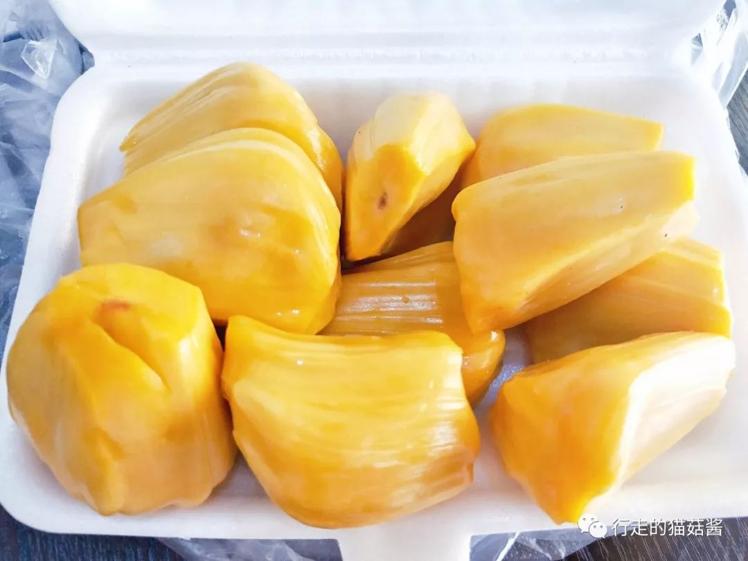 西双版纳值得体验的娱乐,云南西双版纳旅游全攻略美食推荐