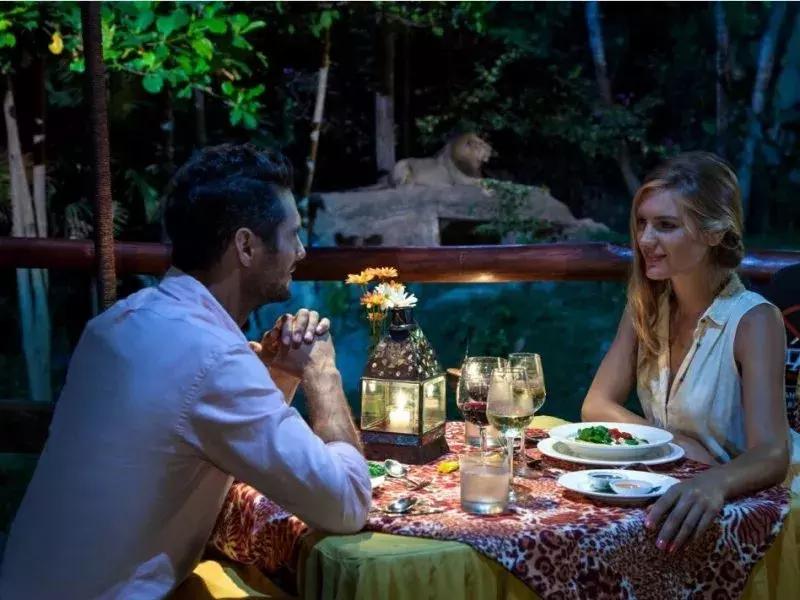 白本护照出境法国旅游免签吗,白本护照旅游去哪个国家比较好