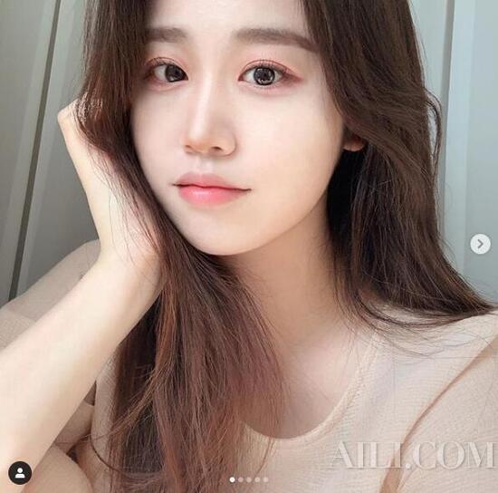 让HR眼前一亮的面试妆比精修证件照还美?