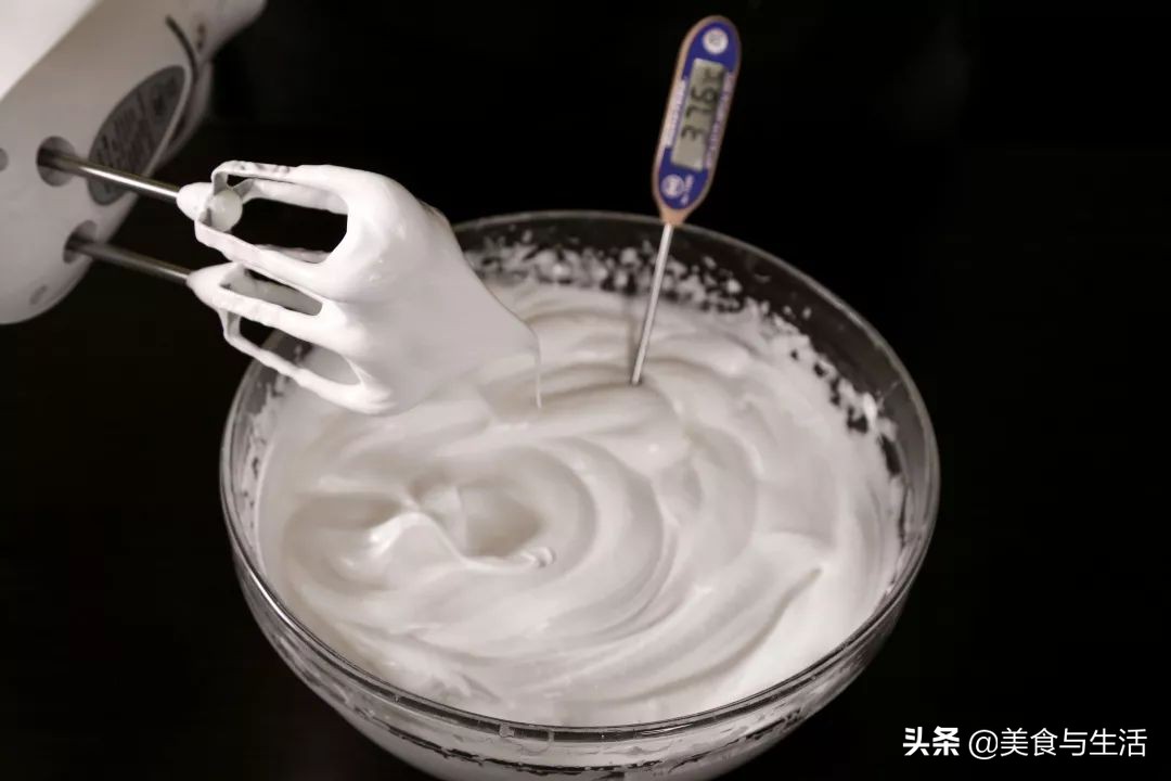 竟然比马卡龙还好吃？日本爆款小点心朗姆葡萄夹心饼干，超全配方