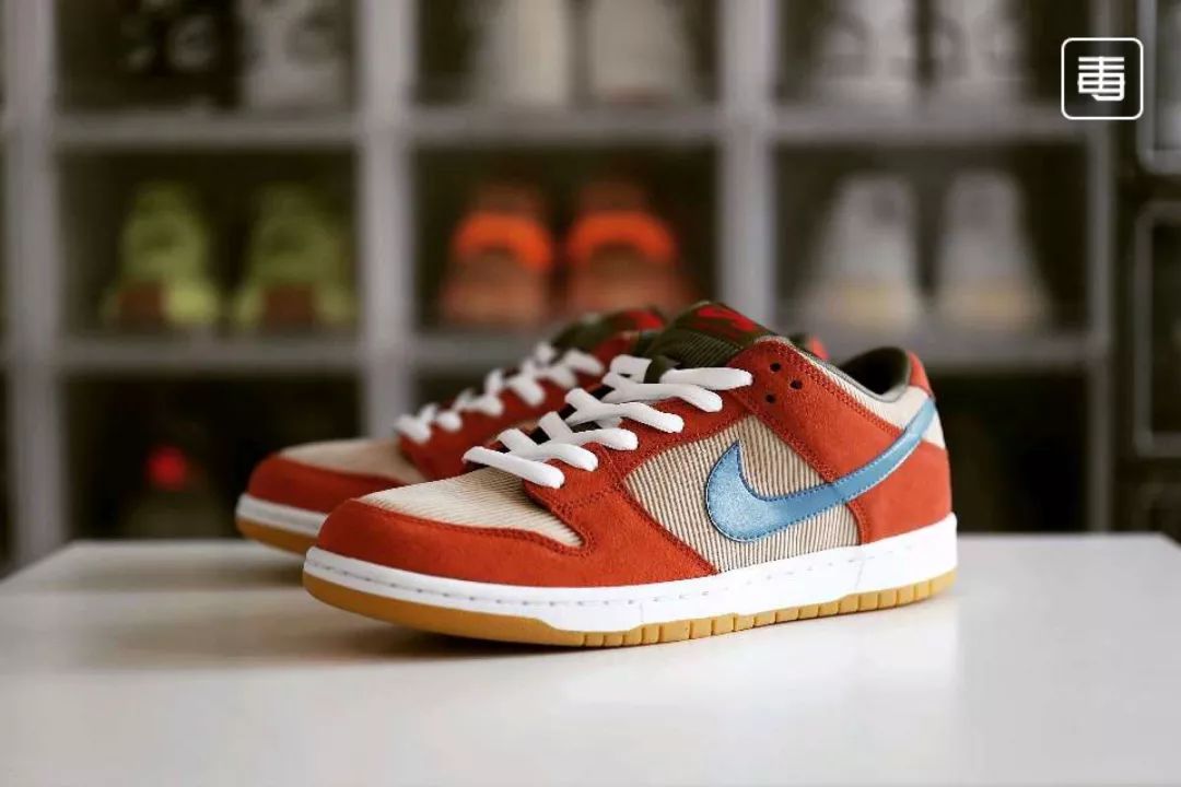 yeezy马上要出的鞋,yeezy纯白出新款