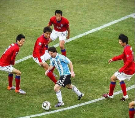 足坛名画之梅西篇,足坛名画之梅西1v11