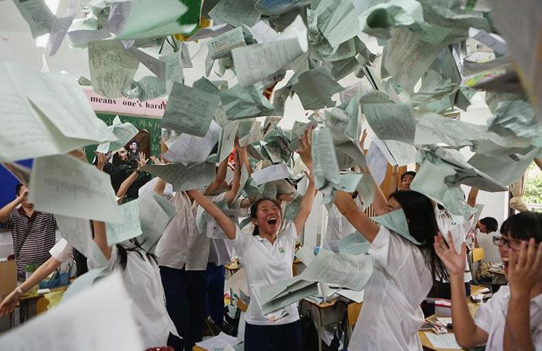 高考结束后表白瞬间,高考结束可以表白吗