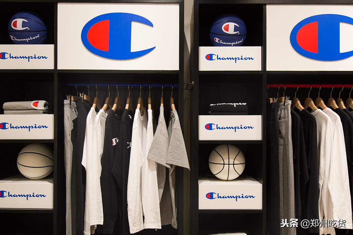 倒计时3天！正弘城18号试营业，还有神秘黑卡来袭！