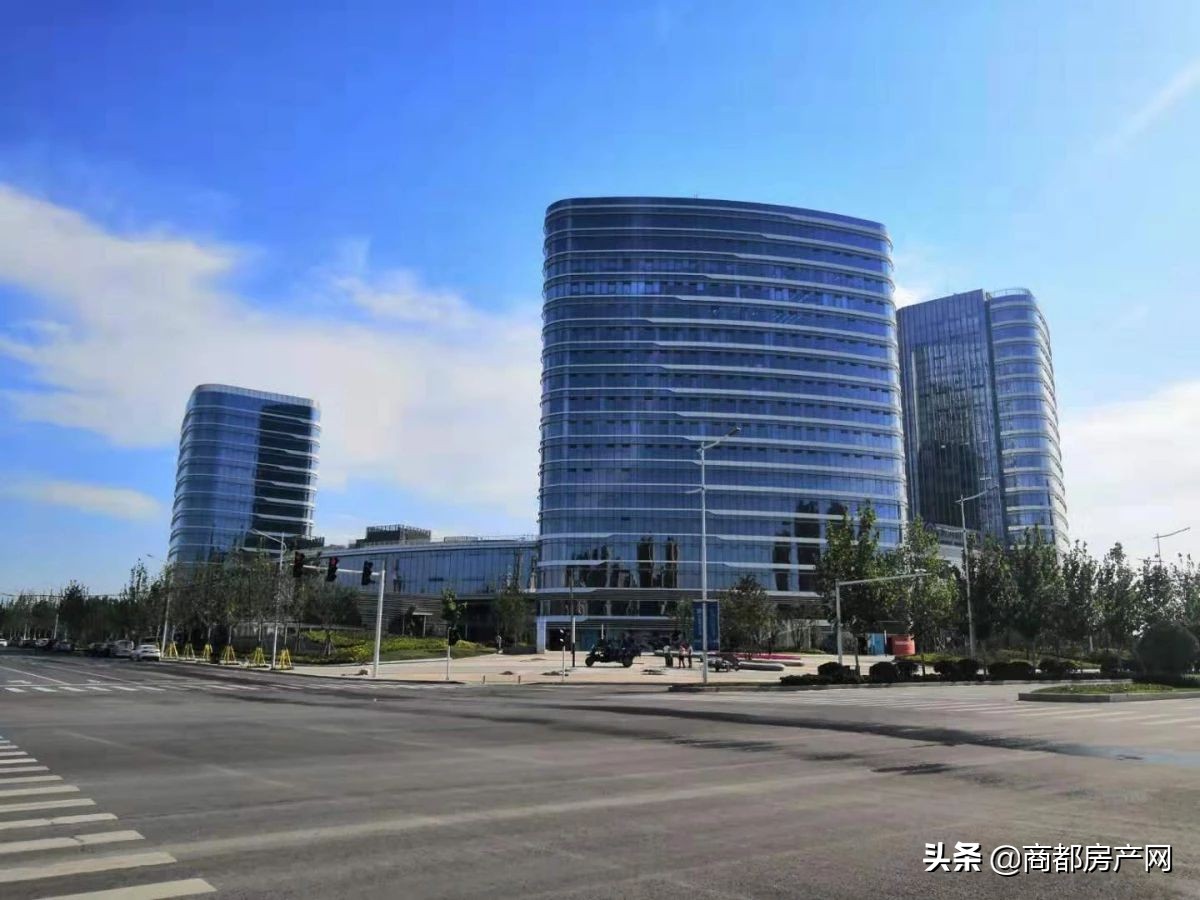 郑州楼市为何不看好滨河国际新城,郑州双湖科技城对比滨河国际新城