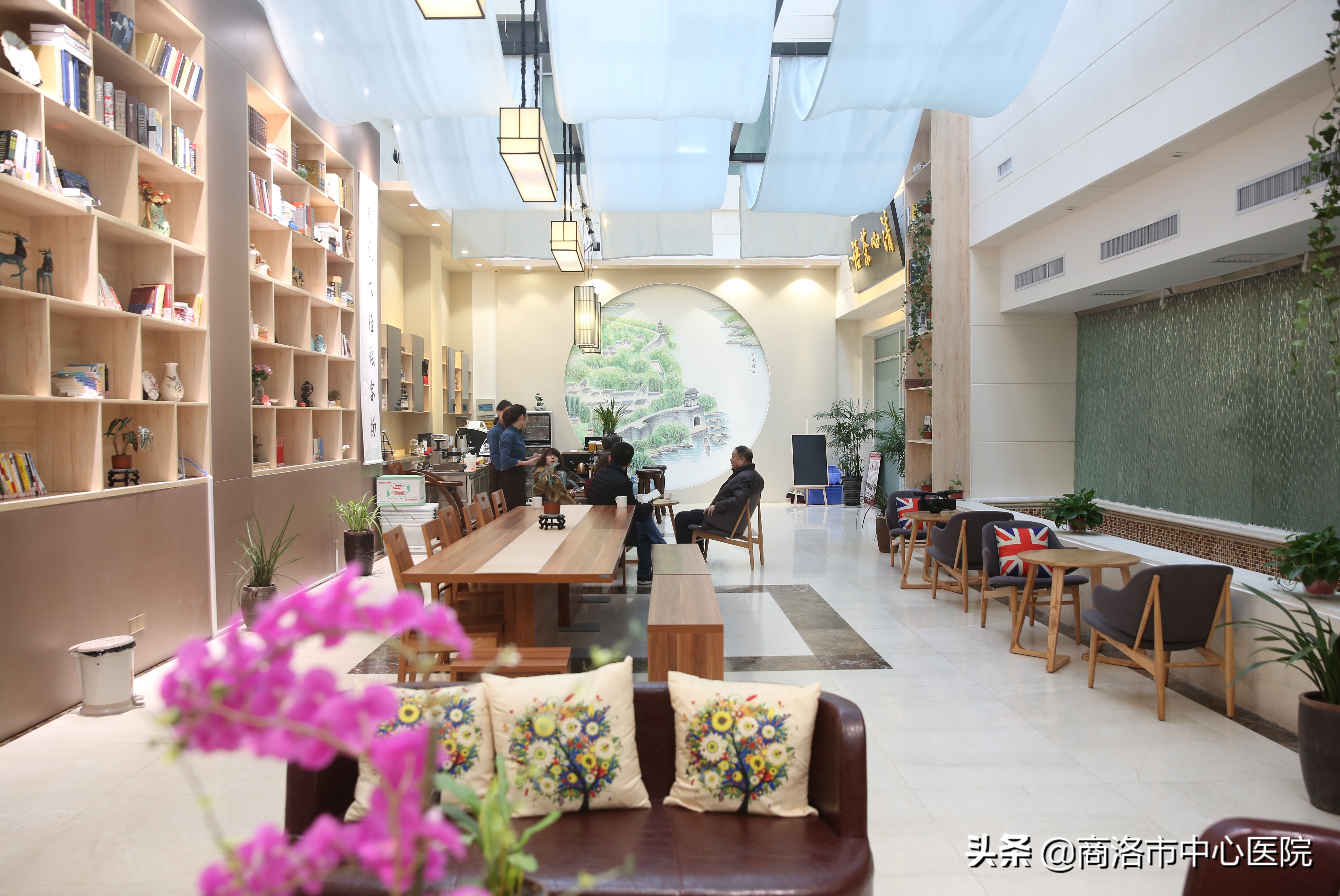 广而告之‖商洛市中心医院关于面向社会征集院歌歌词的公告