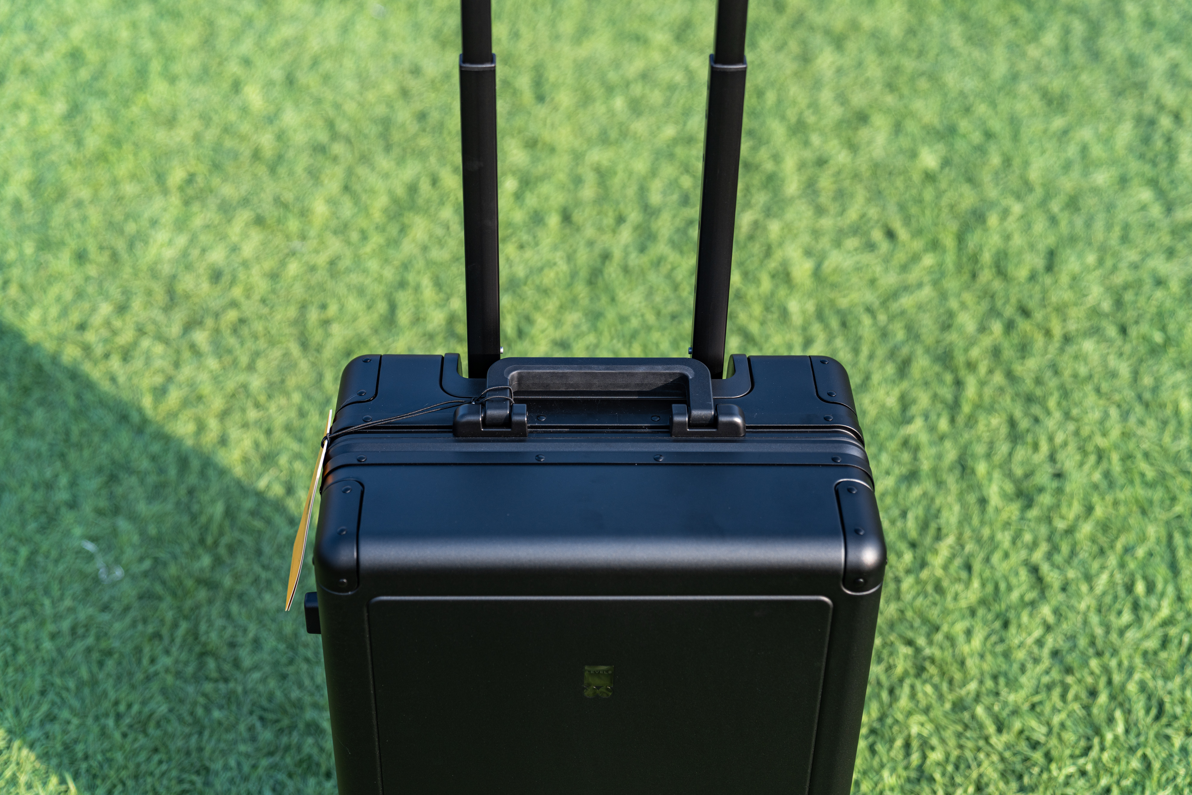 地平线8号铝镁合金旅行箱测评,行李箱推荐地平线八号