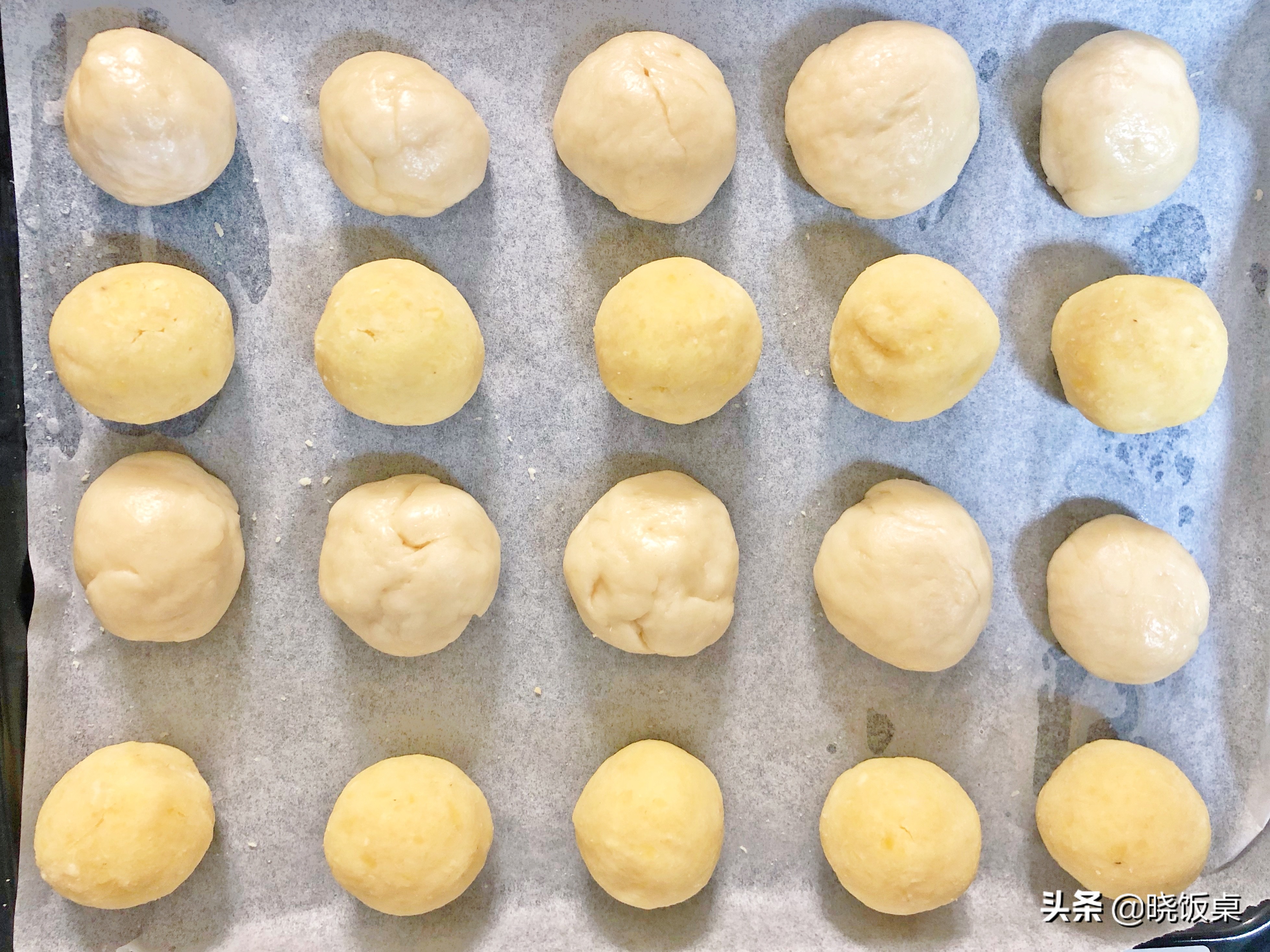 简单易做的酥皮绿豆饼,软皮绿豆饼不用炒馅绵软香甜