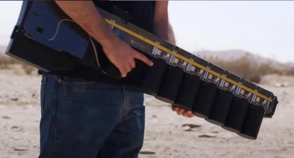 买来打兔子?价值20000人民币,美国鼓捣出奇葩“电磁步枪”