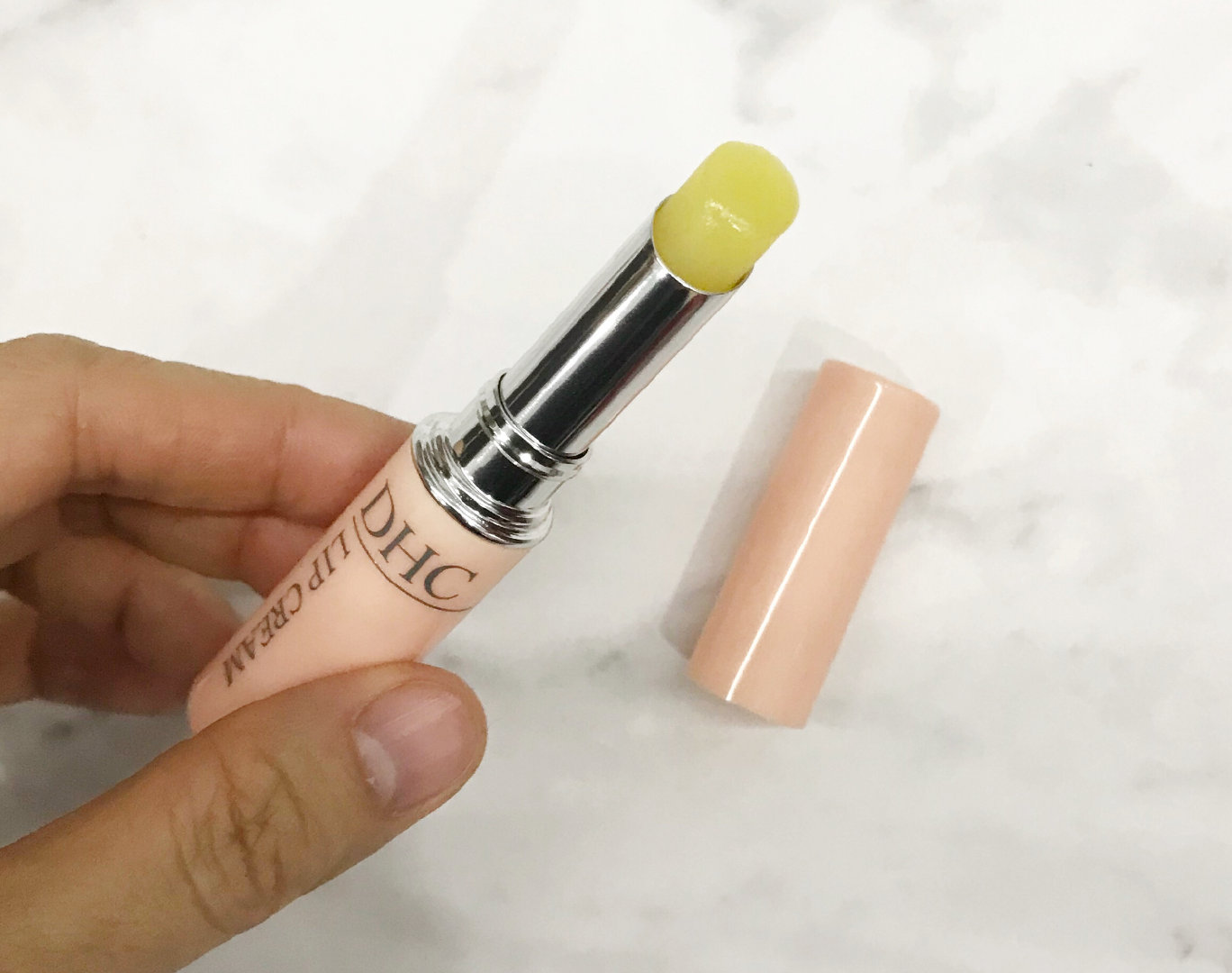 20款热门润唇膏红,10大品牌唇膏保湿滋润补水