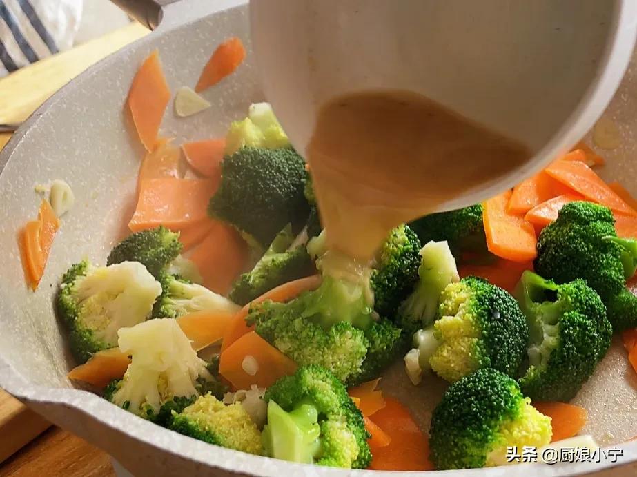 年夜饭西兰花招财,年夜饭西兰花鸿运当头