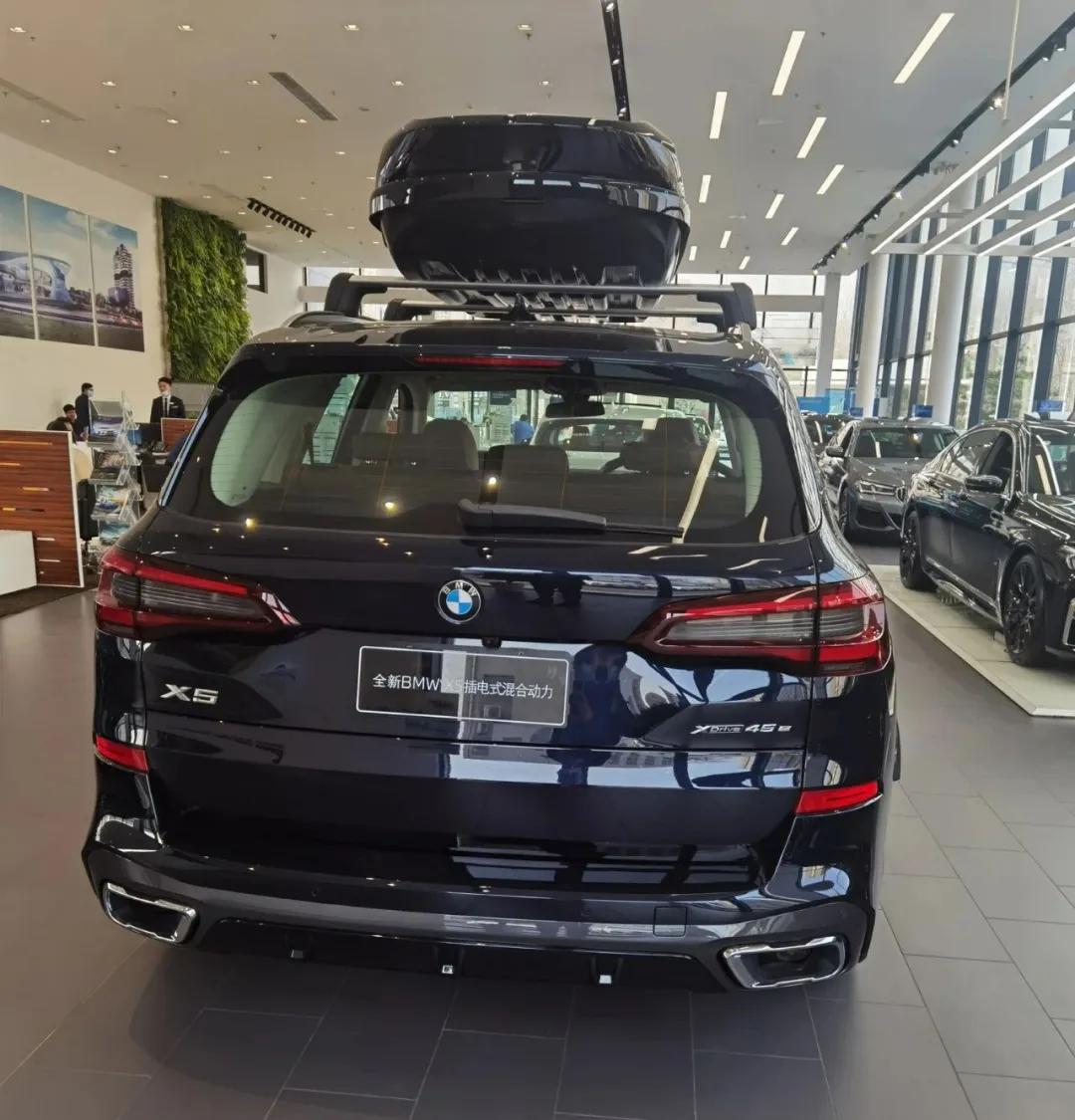来宝马4s店看车,骏宝行宝马4s
