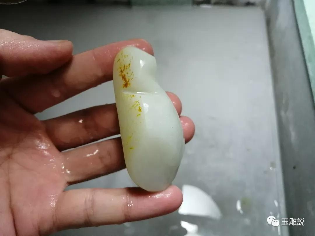 和田玉随形作品,和田玉随形是什么意思